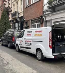 Camionnette-débouchage-haute-pression